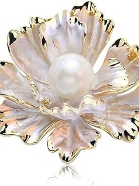 NEW Crystal Pearl Flower Brooch Pin Fashion Rhinestone Floral Classy Jewelry